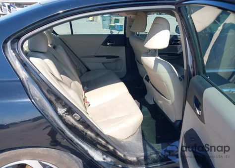 2017 Honda Accord Ex-L z USA, uszkodzony, nr VIN 1HGCR2F9XHA217535